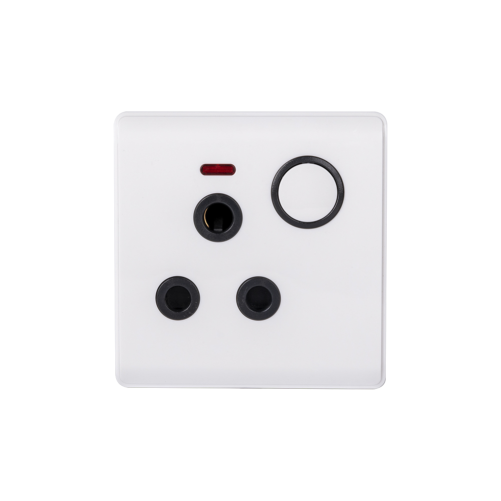 15A Round-Pin Switched Socket — Series 01