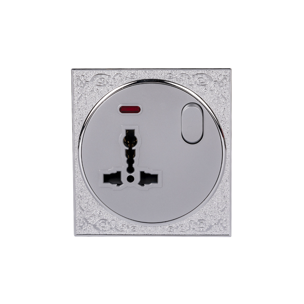 Universal 3-Pin Socket — Series 02