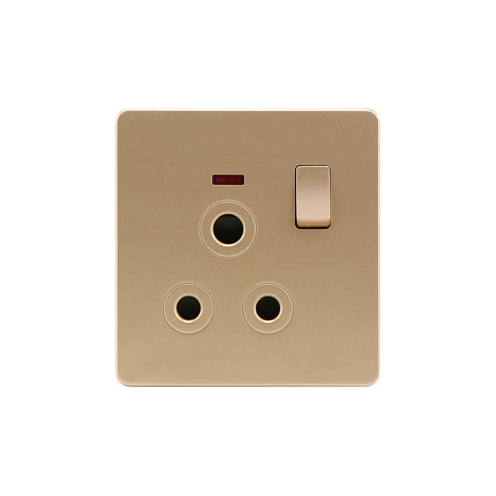 15A Round-Pin Switched Socket — Series 06
