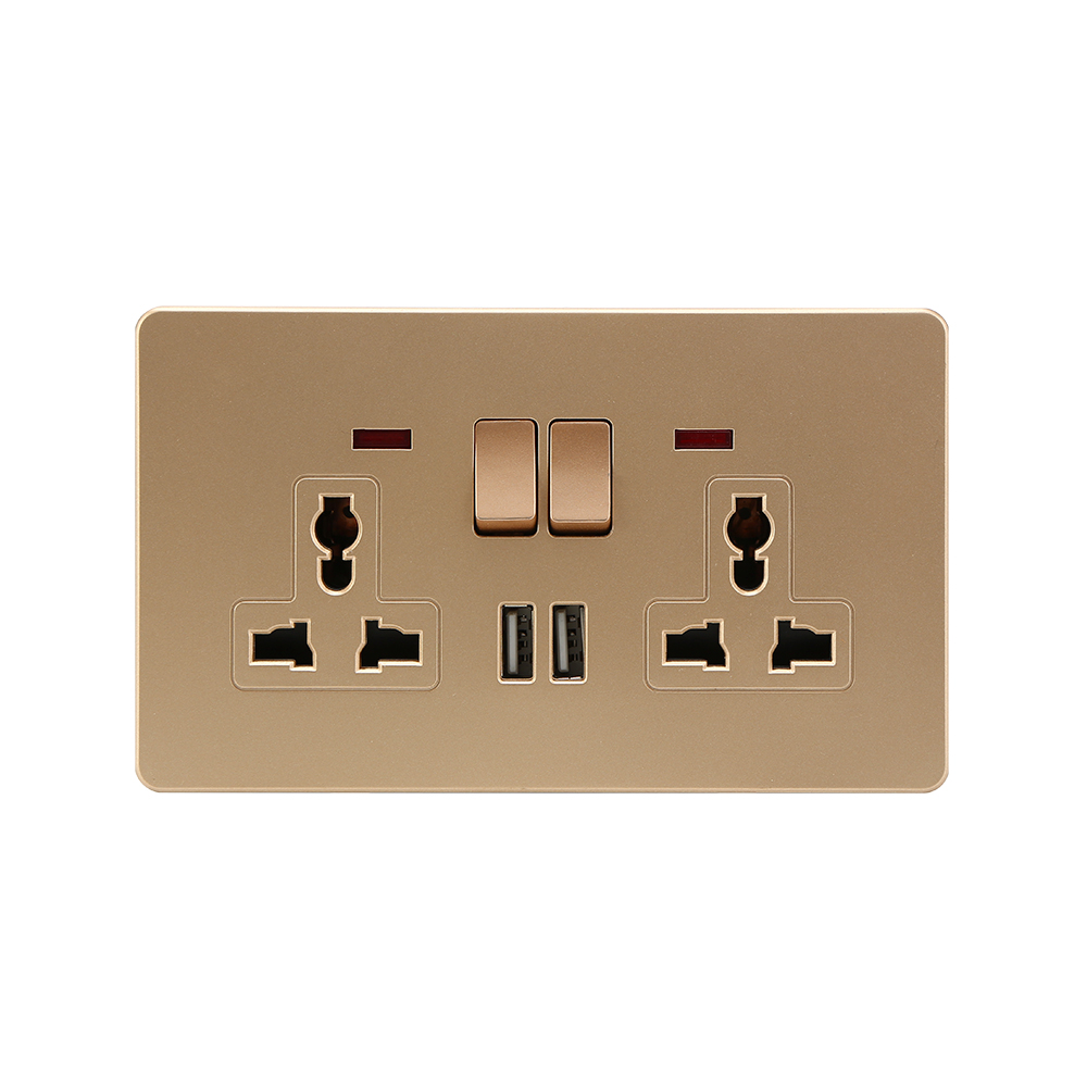 Double Universal Socket with USB — Series 06