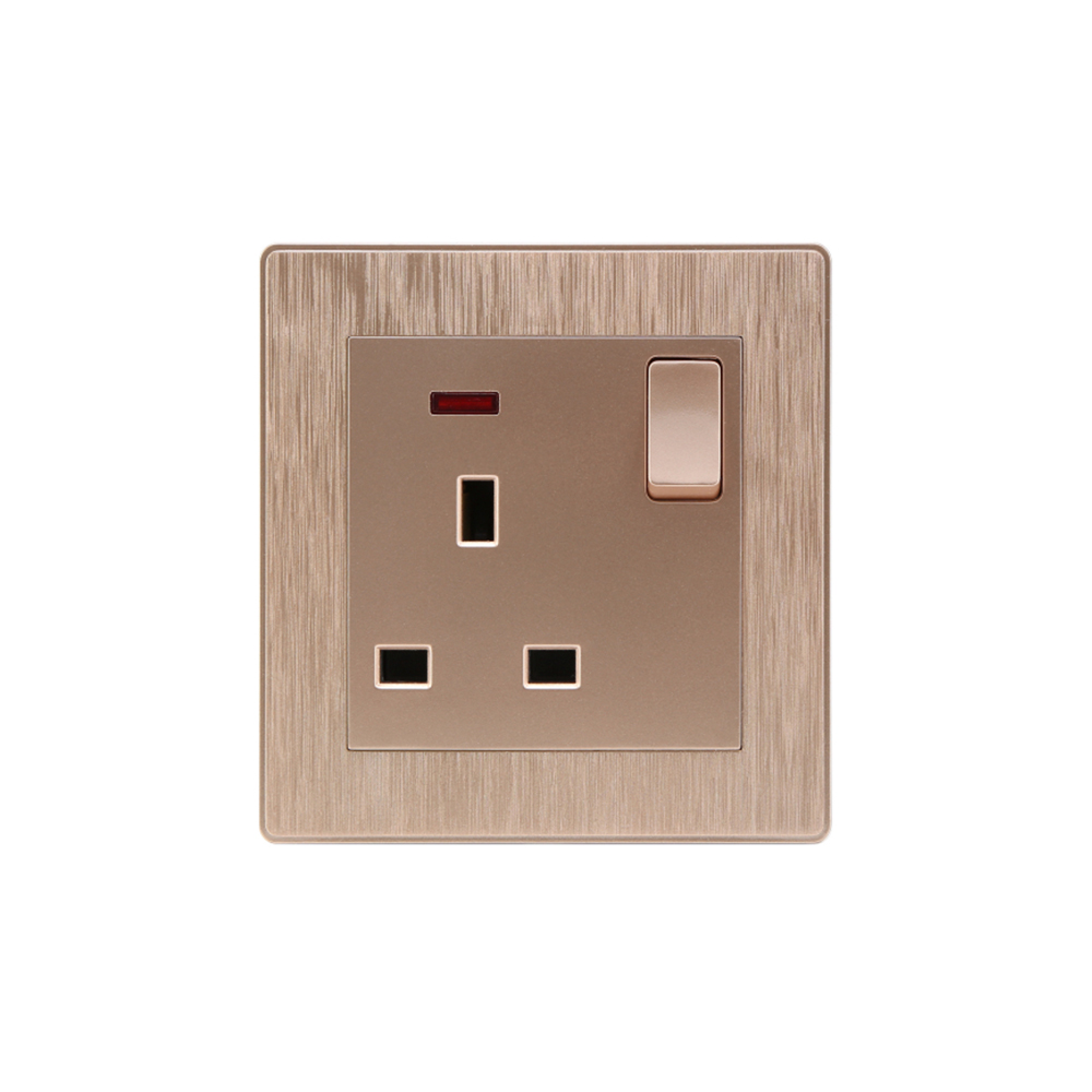 13A Single Switched Socket — Series 10